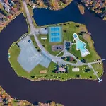 Nature Escape Resort To Unwind And Enjoy Private Deck, Hot Tub, Bbq Grills, Paddleboats, Access To All Amenities At Arrowhead Lake 3 Pools, 4 White Sand Beaches, 2 Lakes And More